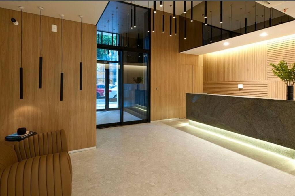 Apartamento 2701 Skylux - Centro - *